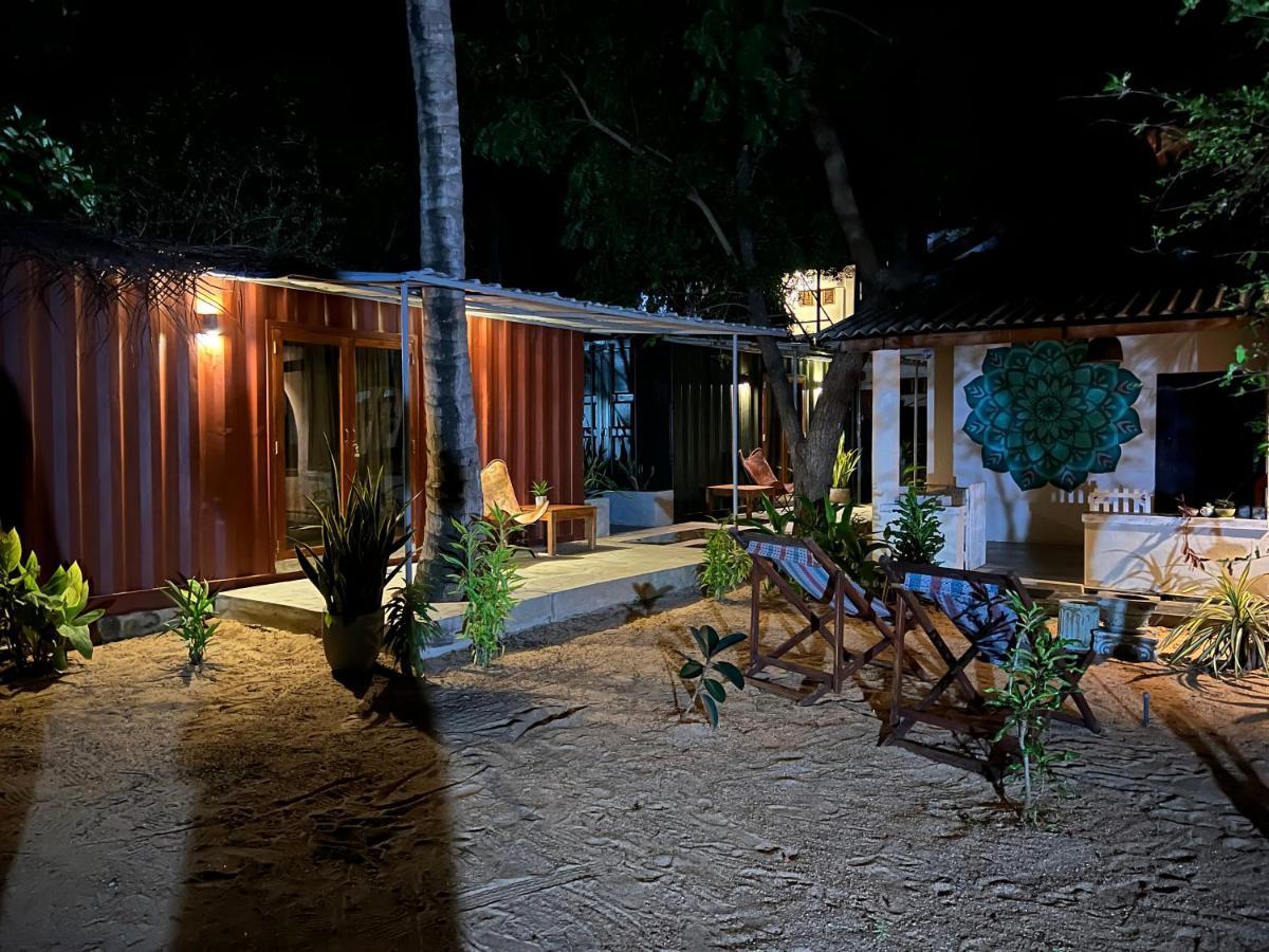 Little Lagoon Hostel Arugam Bay Exterior foto